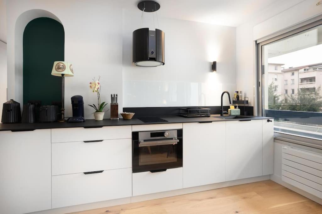Appartement Standing -T3- Centre 에퀼리 외부 사진